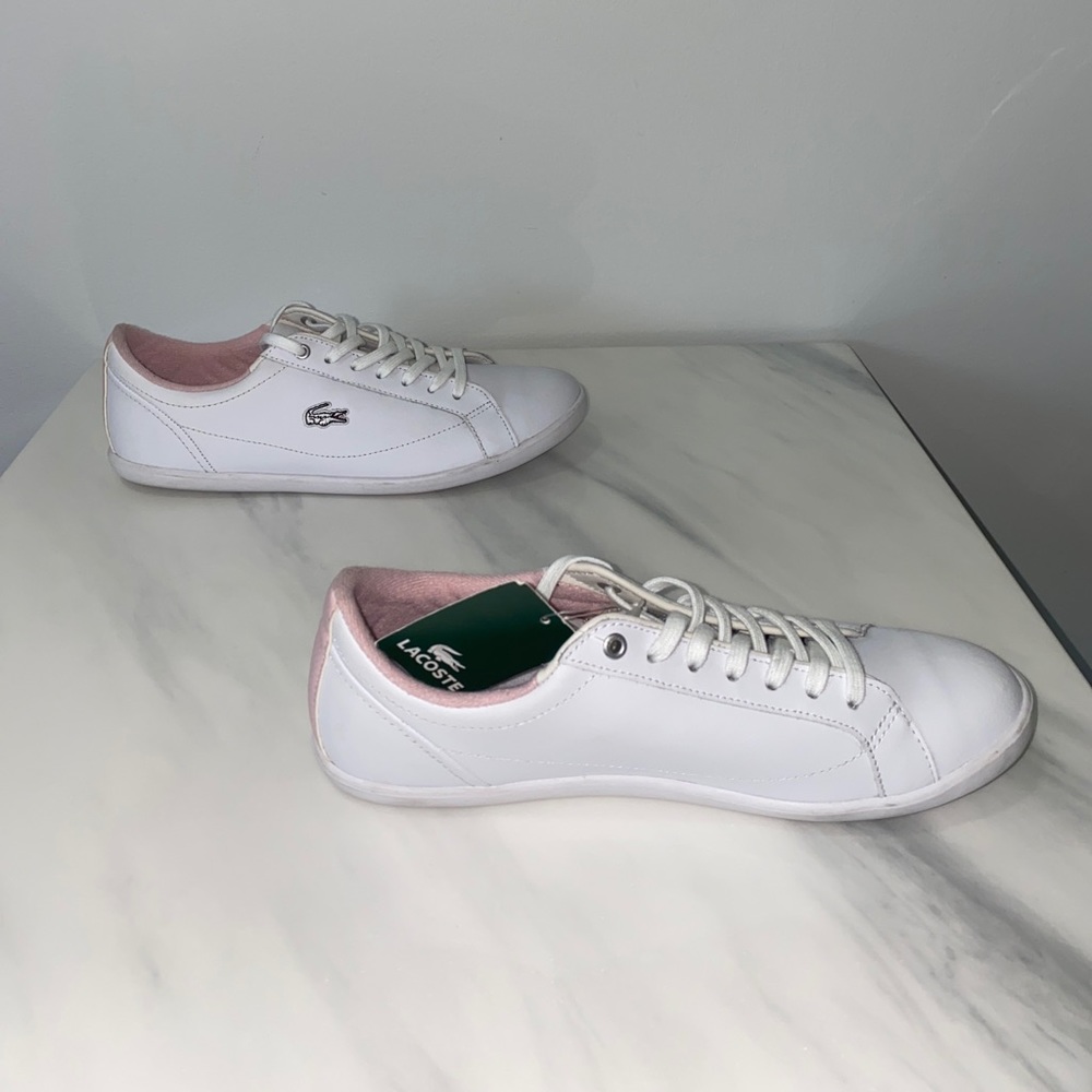 Women's Lacoste Freva Sports Shoes Leather 6.5NEW - Picture 2 of 10
